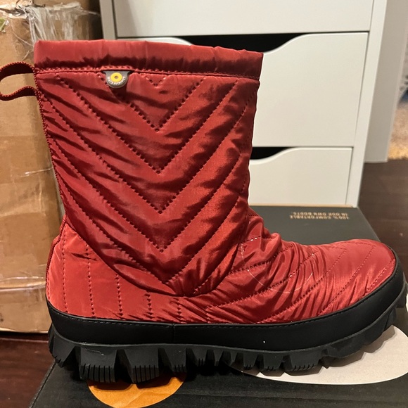 NEW BOGS Women Boots - Picture 5 of 9